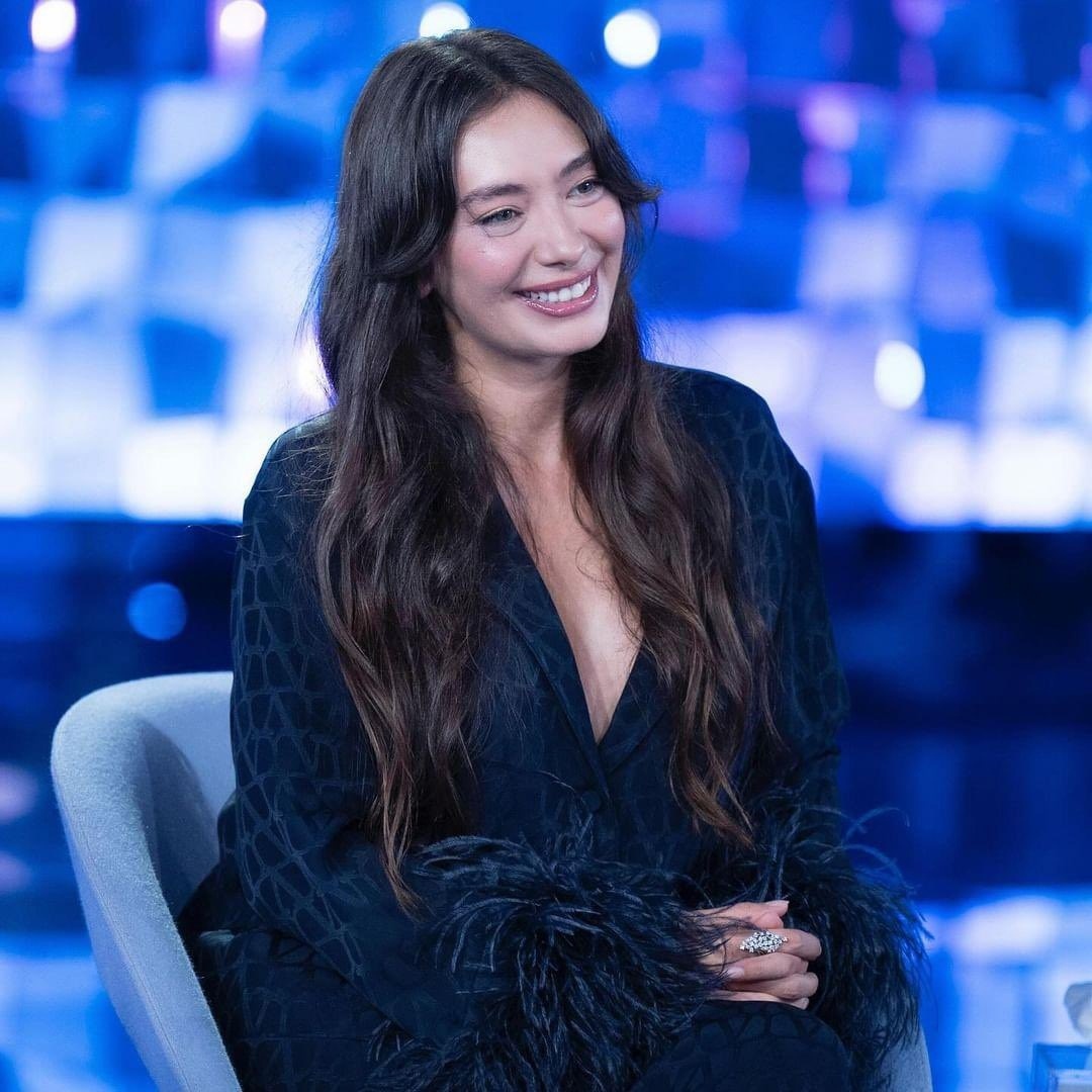 Неслихан Атагюль. Картинка из Интернета.