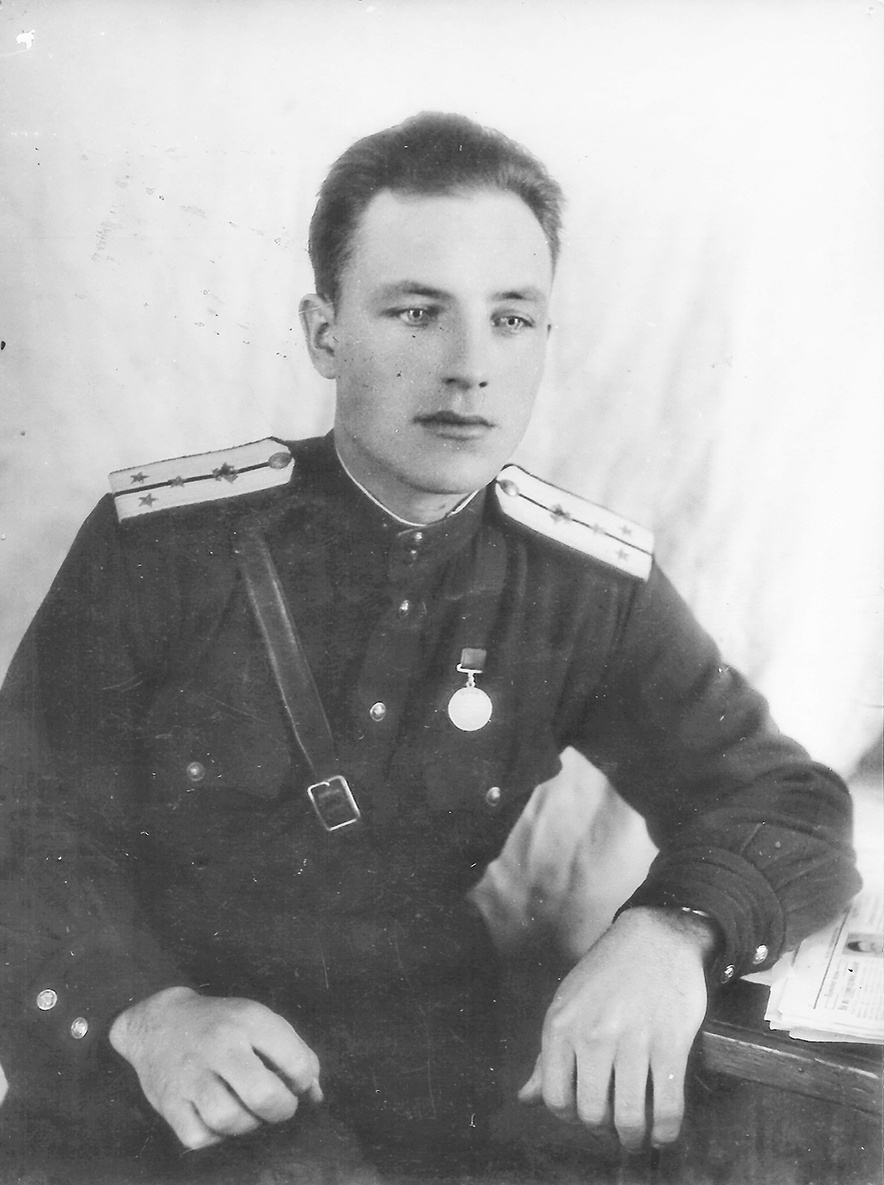 Н.С. Алфёров в первые годы службы в армии. 1940-е гг.