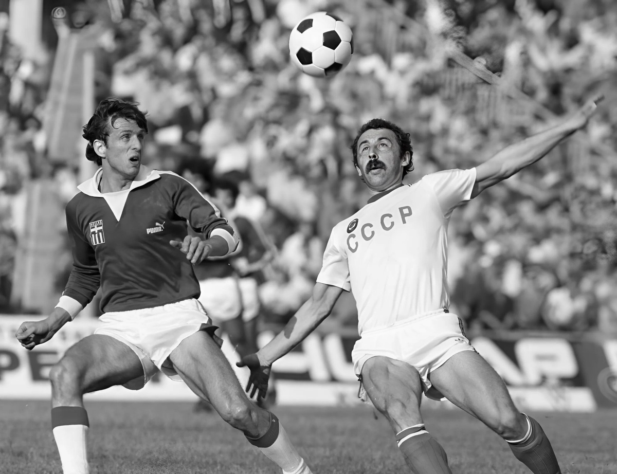 Валерий Газзаев