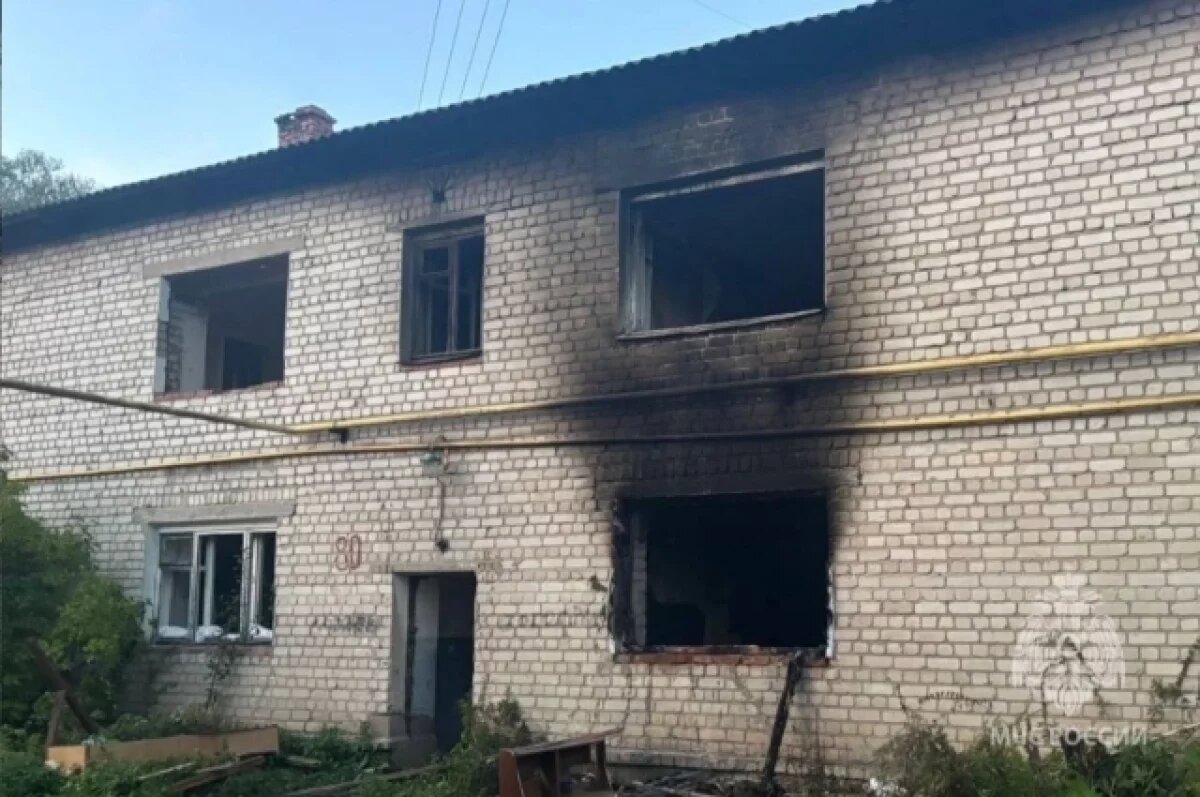    Нежилые дома в Родниках поджигают