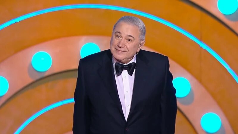     Евгений Петросян. Кадр из выступления