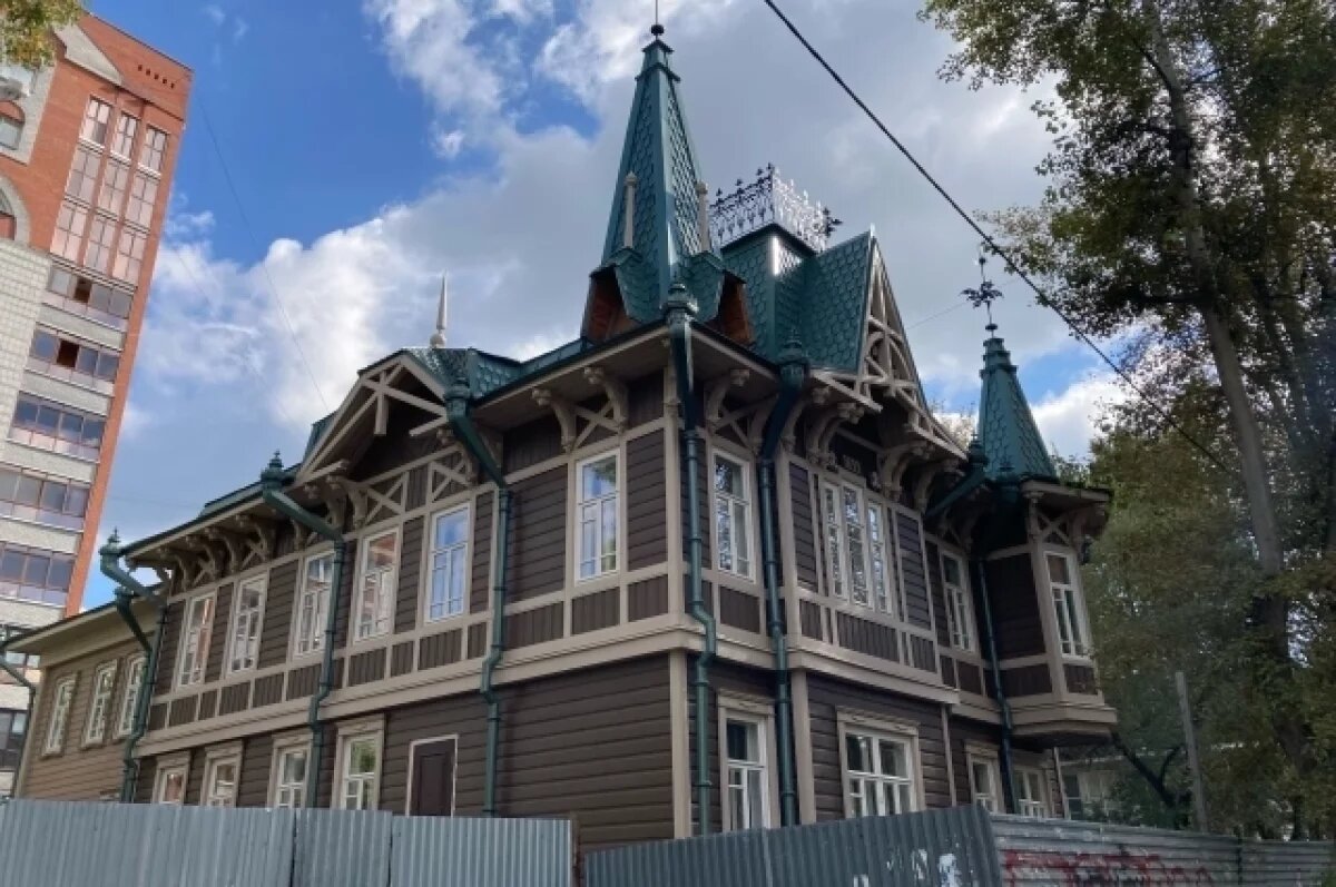    В Томске завершают работы по реставрации исторического дома на Тверской