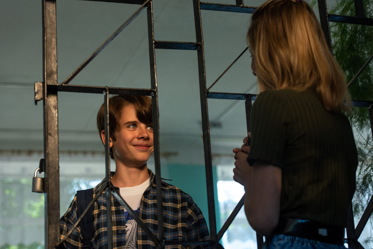 фото с сайта https://www.kino-teatr.ru/kino/movie/ros/142818/foto/i5/953934/