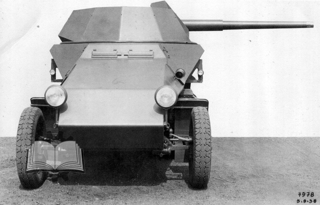 7.5 cm Selbstfahrlafette L/40,8, на этой машине стояла пушка, которую потенциально считали танковой.