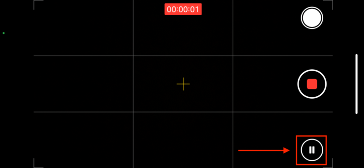    Съемку видео в любой момент можно поставить на паузу