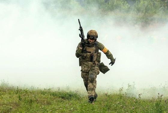    Военнослужащий ВС РФ