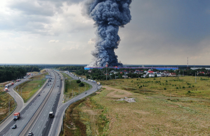    Пожар на складе Ozon под Истрой. 3 августа 2022 года.Денис Воронин/АГН «Москва»
