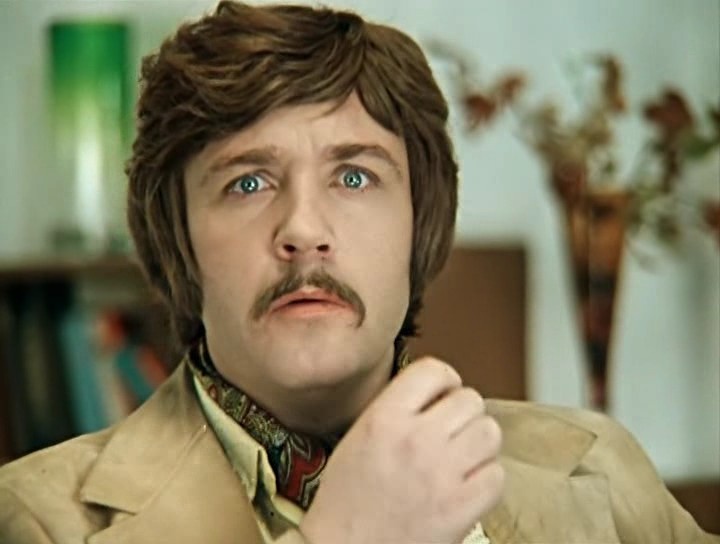 А в конце Милославский убегает от погони. 