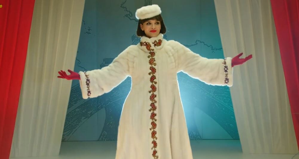 Фрагмент из сериала "Красная королева" Источник: Яндекс картинки