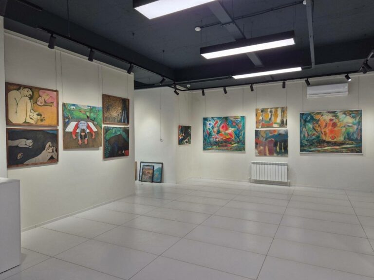    Юрий Рысухин 18 сентября представит выставку «100 картин художников Оренбуржья» Кристина Просвиркина