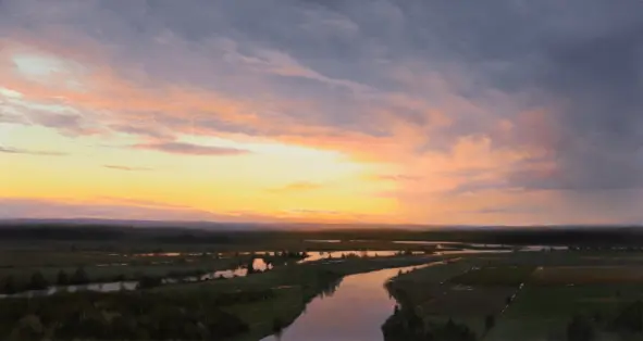 Завораживающие пейзажи художника-самоучки из Канады