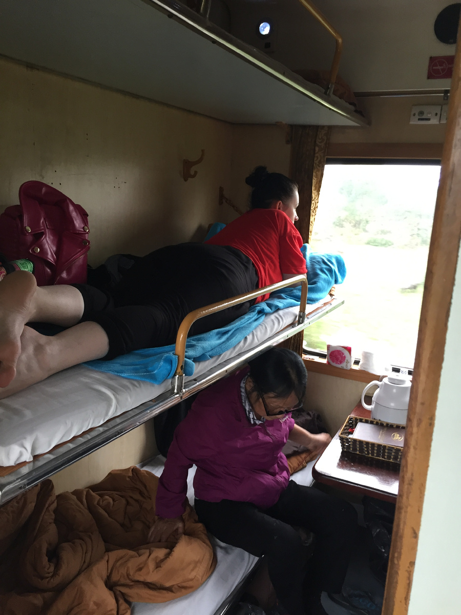 Купе на 6 полок во вьетнамском поезде