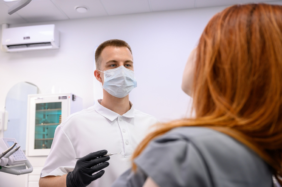 Осмотр у стоматолога