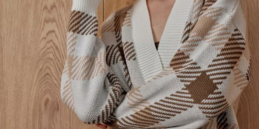 Кардиганы, свитеры и очень красивые пальто на раннюю осень! Пролистала 100 страниц на WB и выбрала только актуальные. Сразу со ссылками