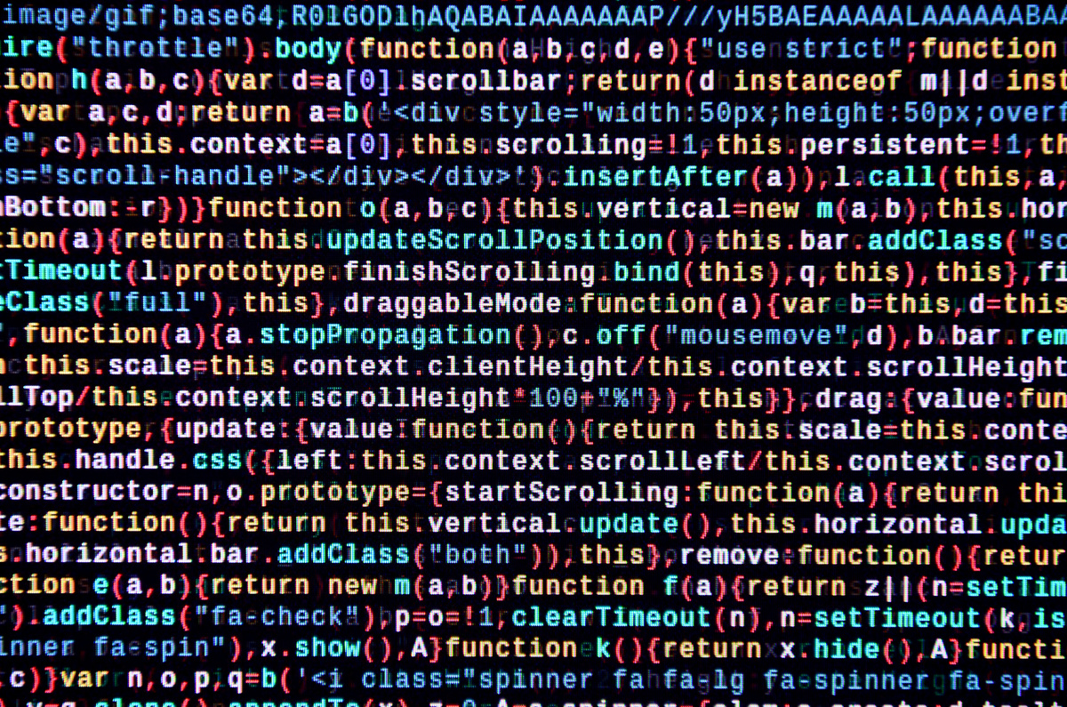 mehaniq41 - "Writing programming code on laptop. Digital binary data on computer screen" / stock.adobe.com