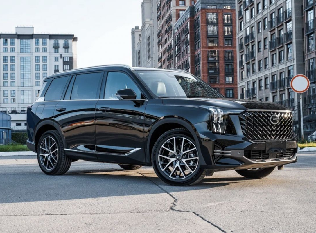 Импортер этого бренда уже повысил цены. Стоимость GAC GS8 в топовой комплектации составляет 4 649 000 (+150 000) руб. 