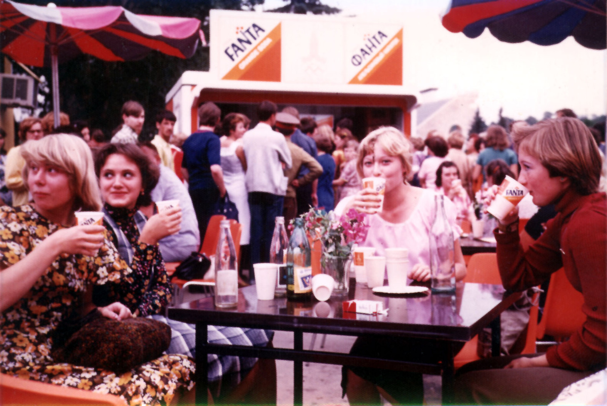 Вспоминаем еду и товары из капстран, которые появились в СССР благодаря Олимпийским играм