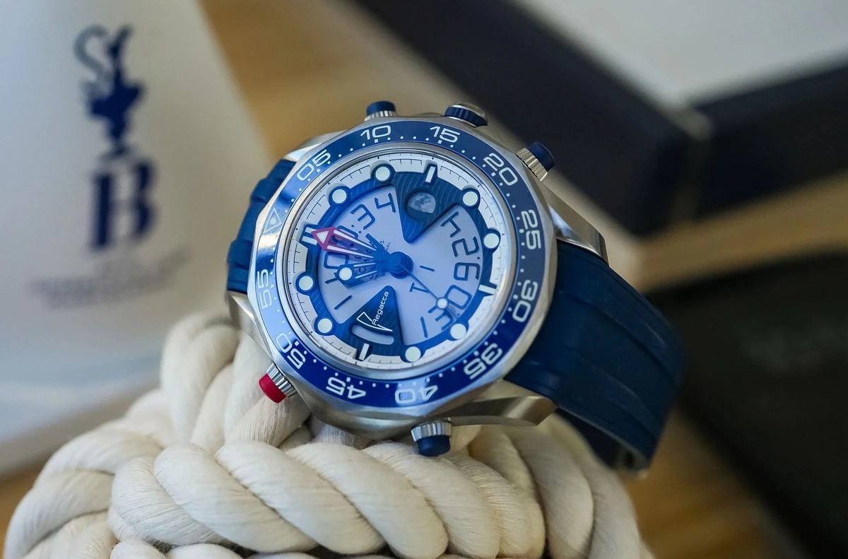 Фото: monochrome-watches.com