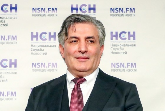    Эльман Пашаев