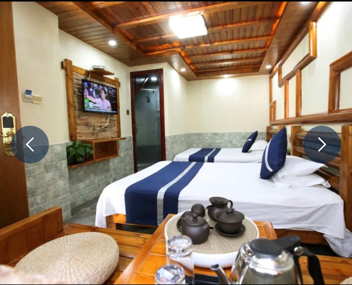 Так выглядят номера на сайте бронирования. Не супер, но прилично