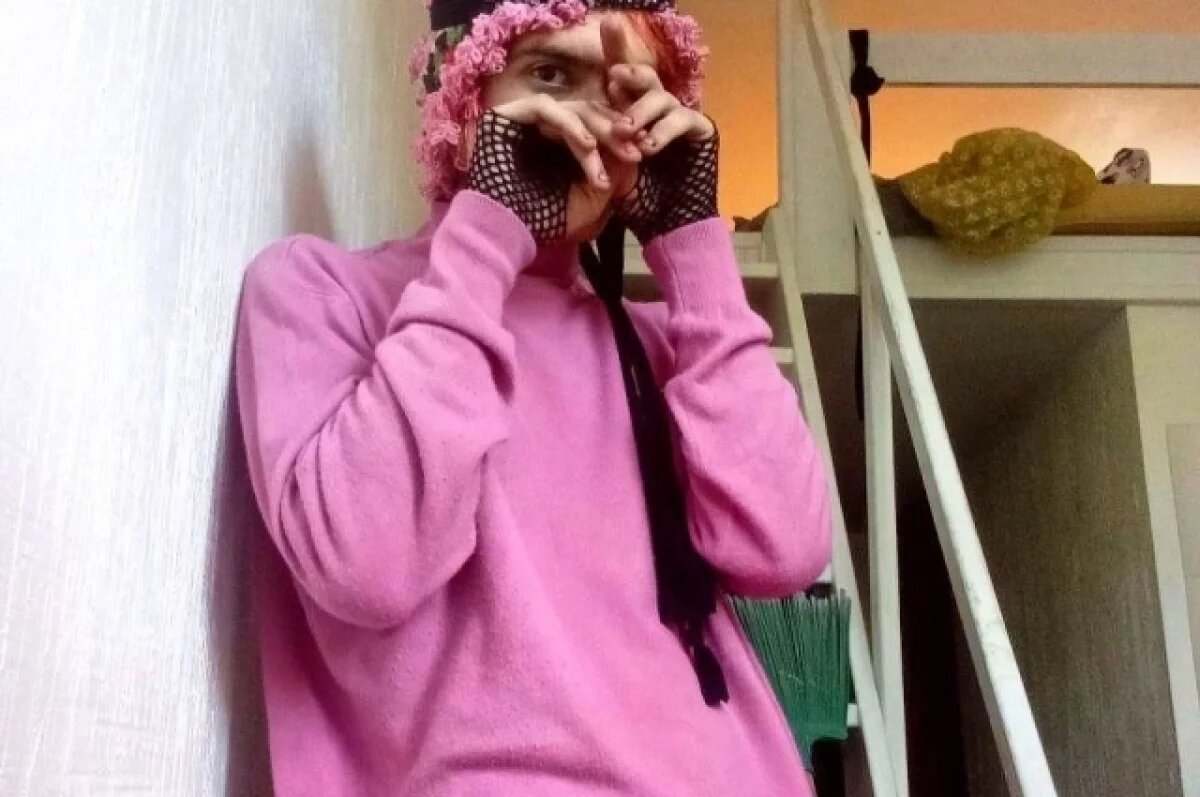    Хотел секса с парнем?