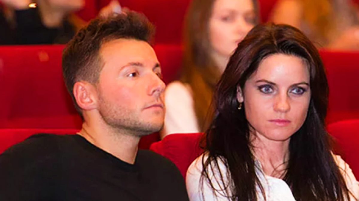 Актер женился на гражданке США Доре Надеждиной, но не афишировал этот факт.