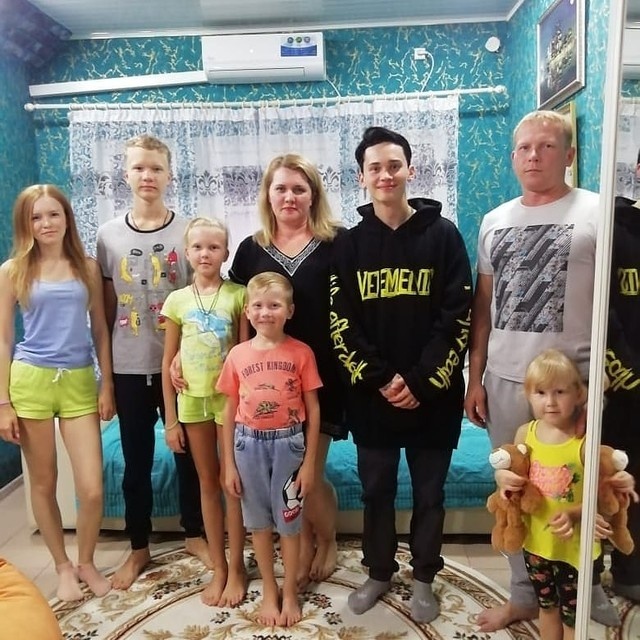 Даня Милохин* и его приемная семья