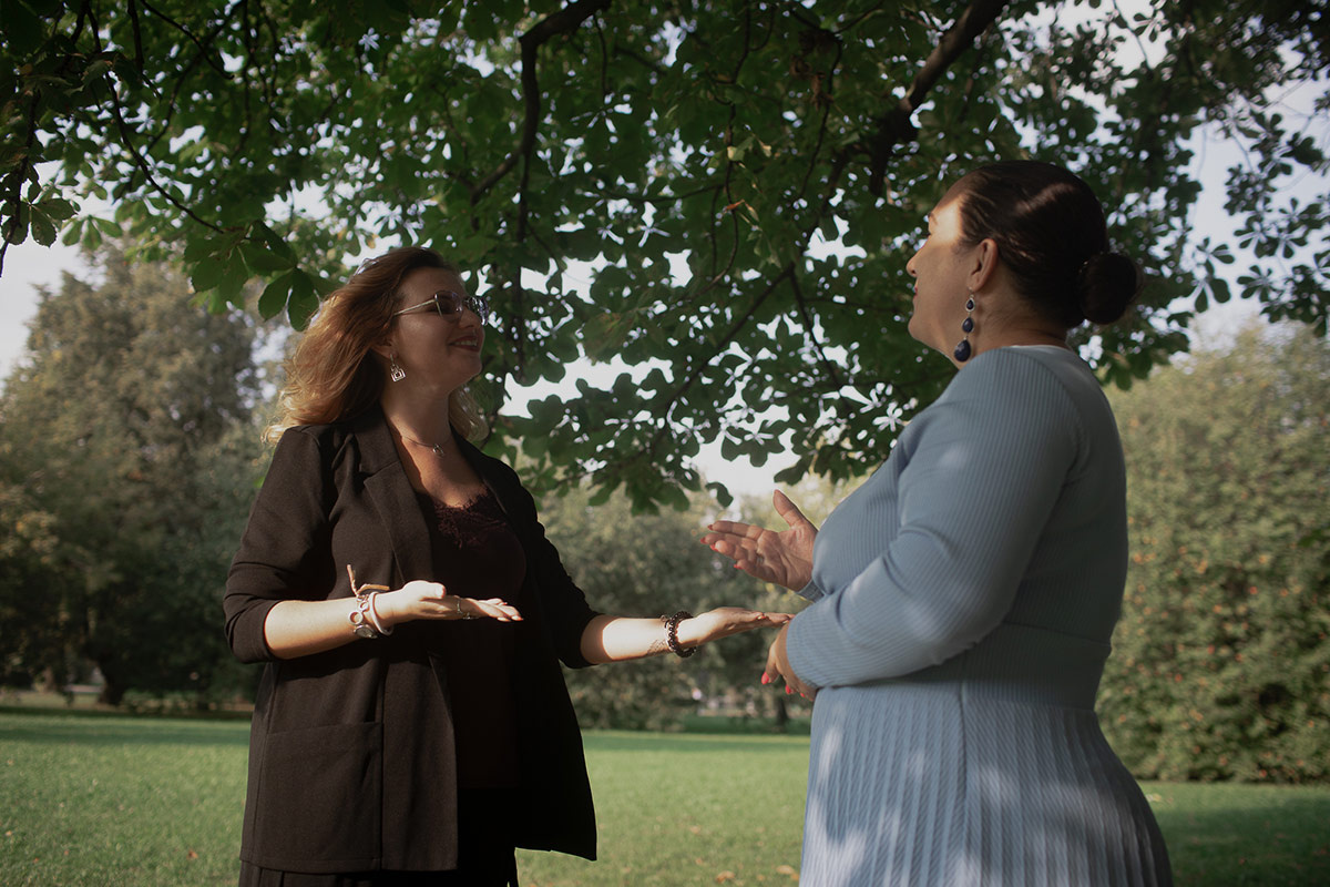 Ангелина (слева) и Нина (справа)