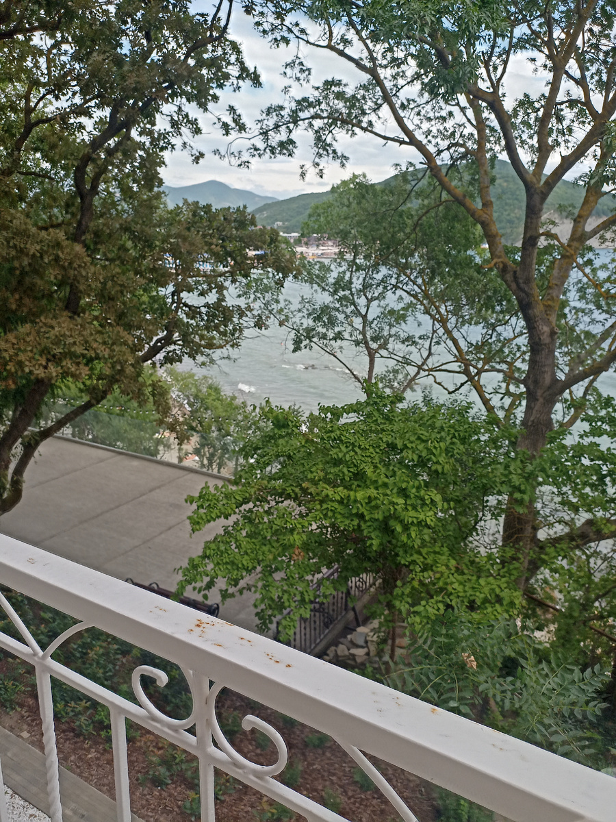 Вид с балкона номера