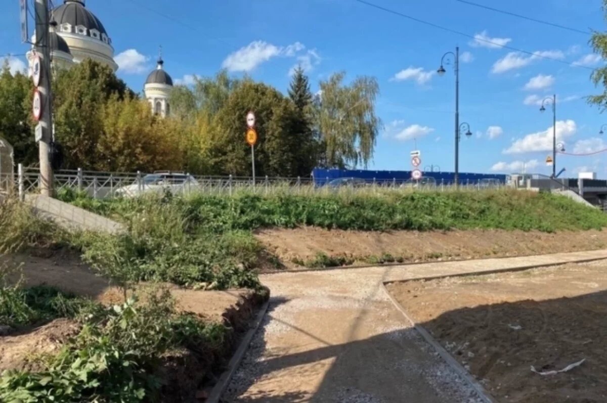    В Рыбинске на правом берегу сделают тротуары возле моста
