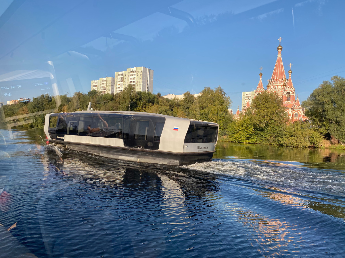 Причалы москвы. Речной трамвайчик парк горького. Уфа набережная теплоход. Речной трамвайчик астрахань. Речной трамвайчик фили.