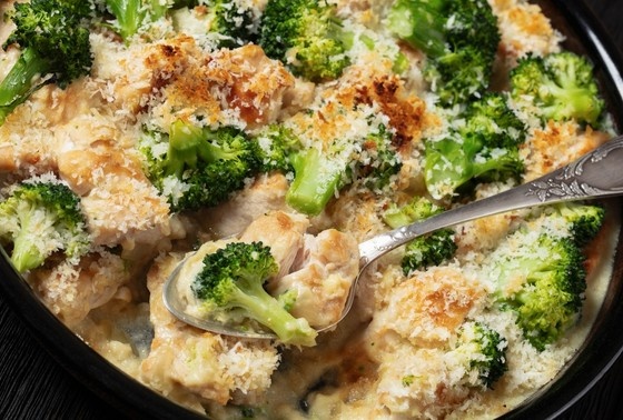    Запеканка с курицей и брокколи