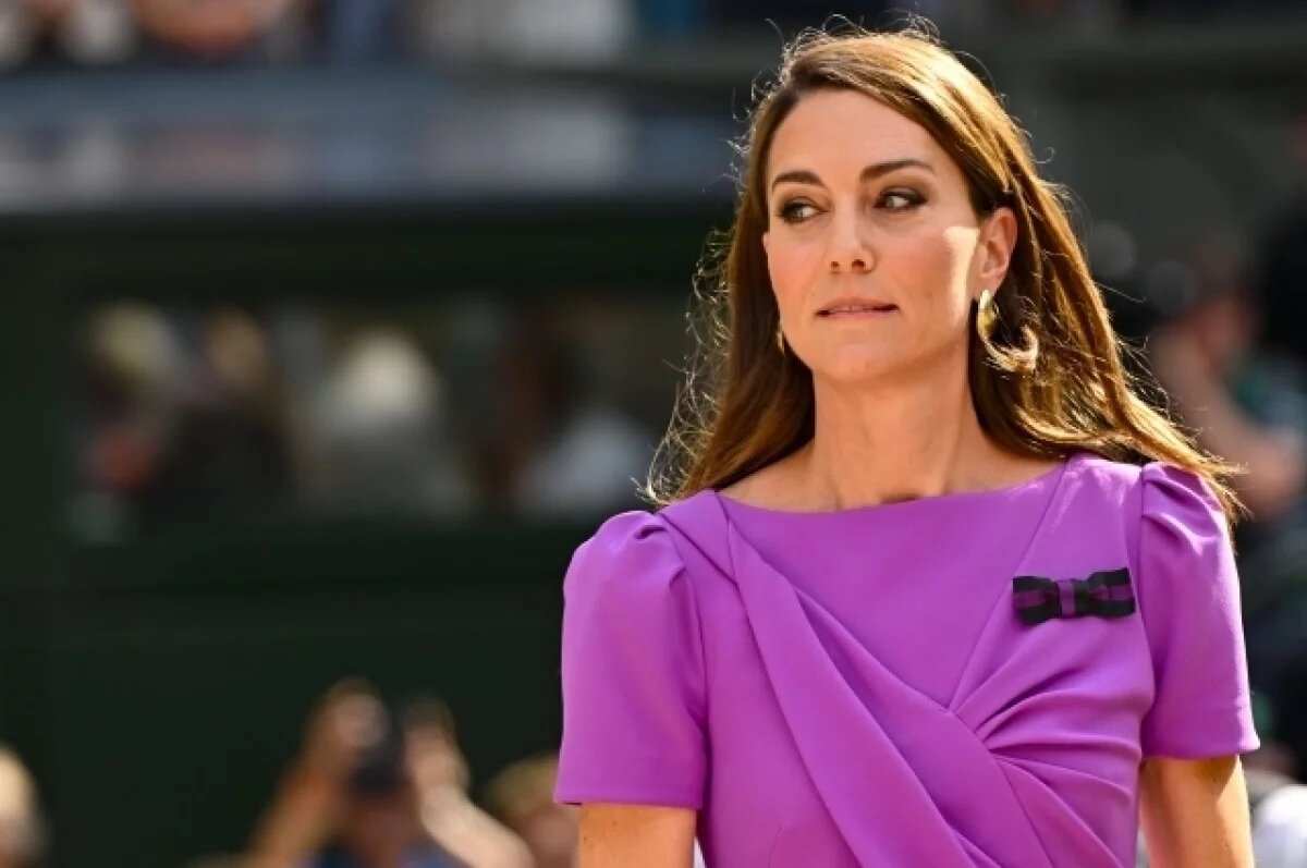    Кейт Миддлтон вернулась к работе после лечения рака