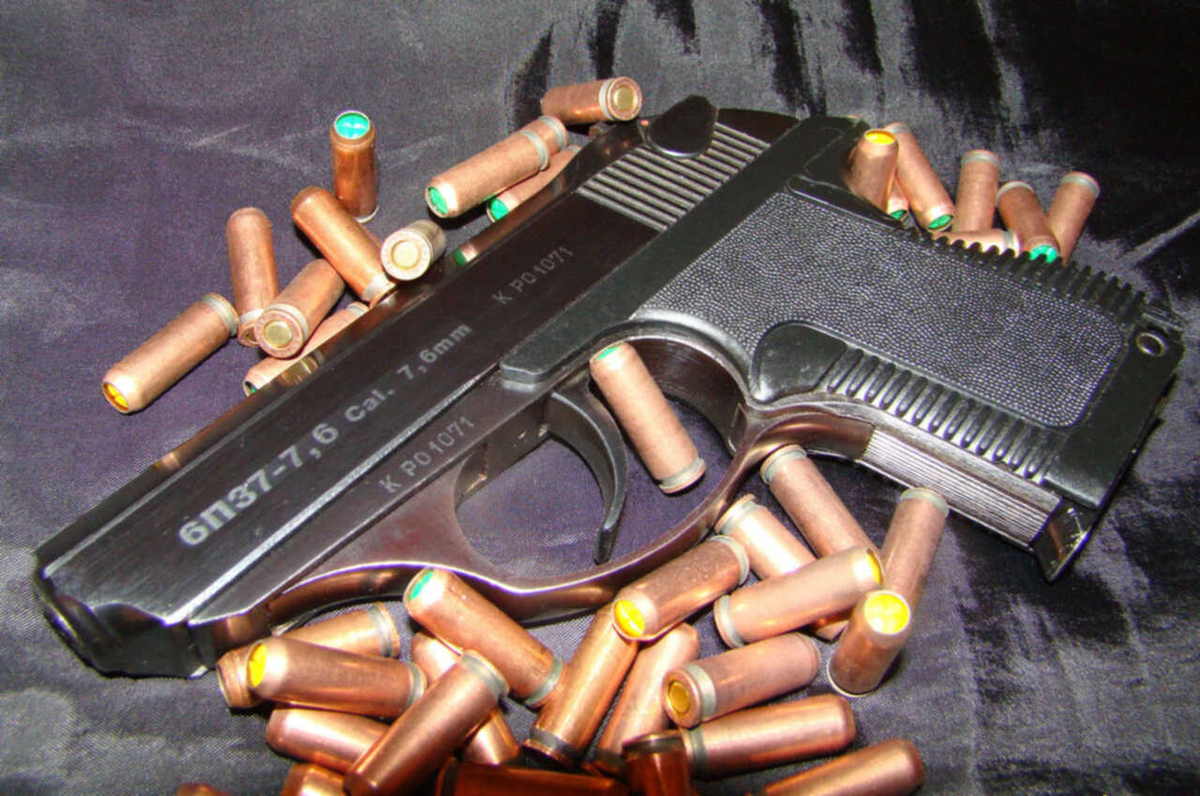 Газовый пистолет 6П37 в калибре 7,62 мм