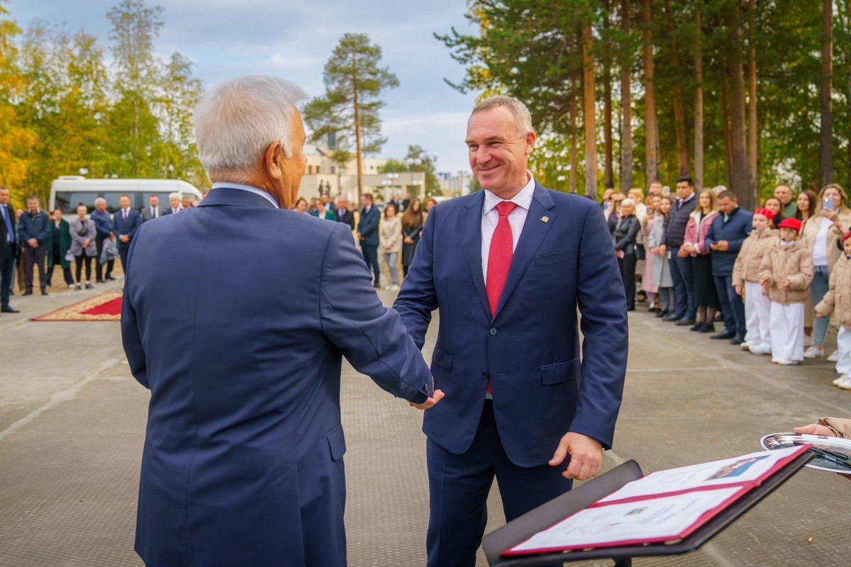    В Когалыме откроется музей нефти, самоваров, нумизматики и планетарий