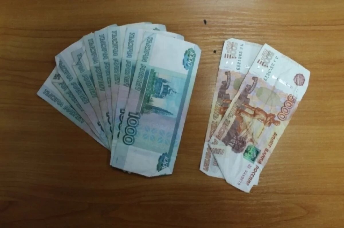    Вахтовик на Камчатке залез в ларек через окошко и украл 25 тысяч рублей