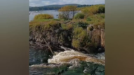 💧Течение реки умиротворяет...💧