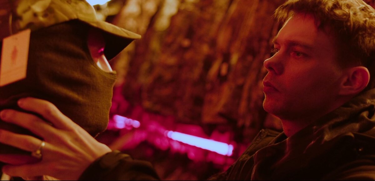 Фрагмент из сериала "20/22" Источник: Яндекс картинки