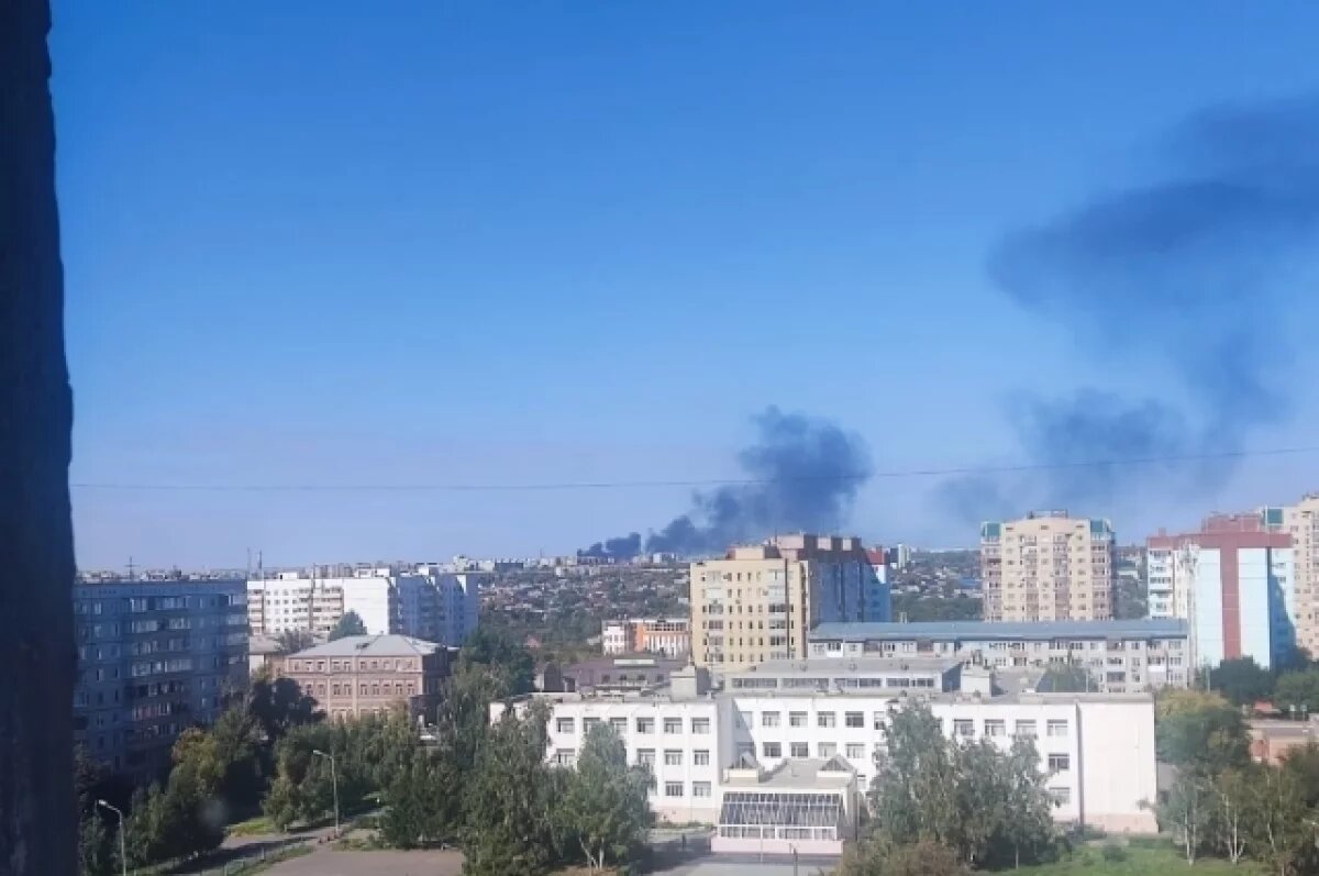   В МЧС прокомментировали пожар, который вспыхнул в Омске