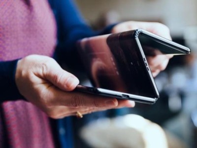    Дизайн «тройной» раскладушки Xiaomi показали на патентных изображениях