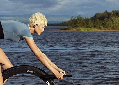 фрагмент фото Патрик Демаршелье