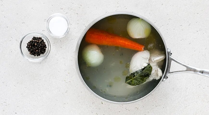   Суп пюре из кабачков с плавленым сыром (gastronom.ru)