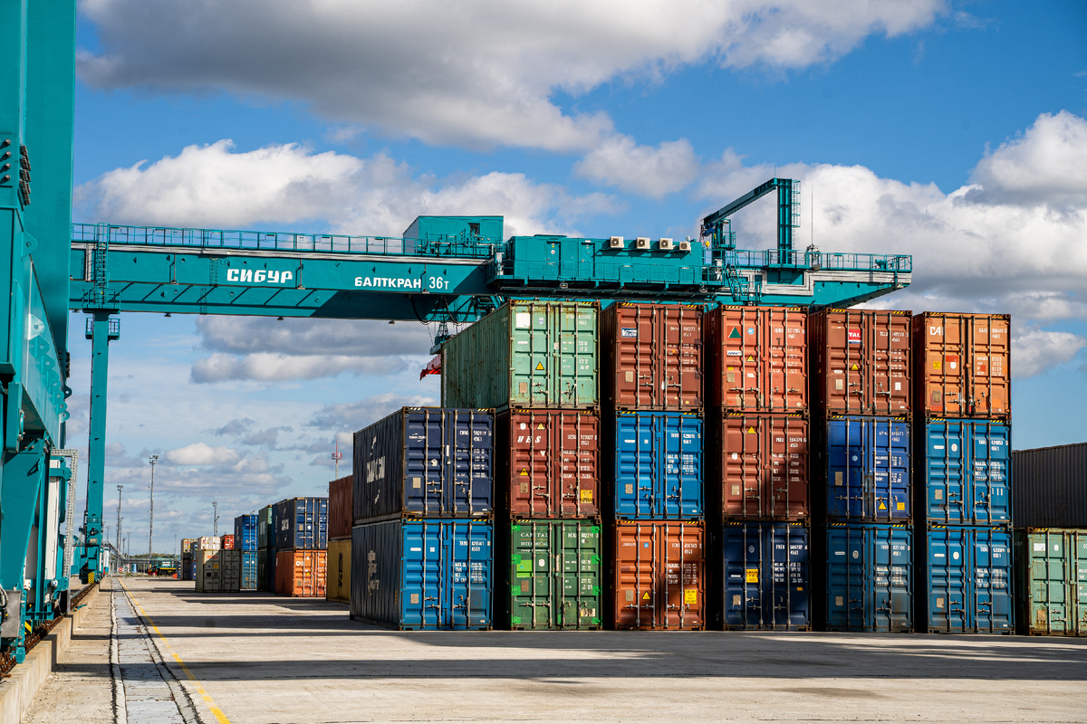 Контейнерная площадка на станции Денисовка. Фото: пресс-служба СИБУР