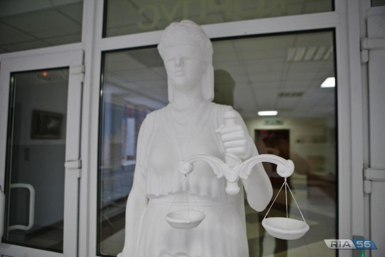    Житель Бузулукского района избил бывшую жену кастрюлей и повез на кладбище Кристина Просвиркина