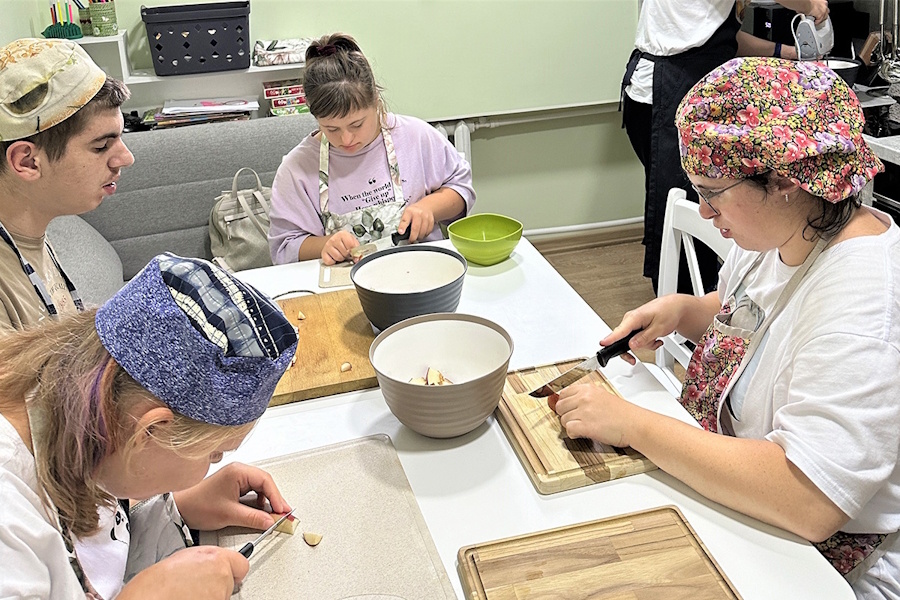 Листайте вправо, чтобы увидеть больше изображений