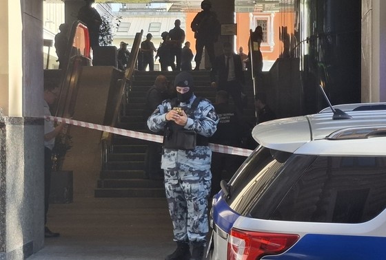    Обстановка у бизнес-центра «Романов двор» в Москве