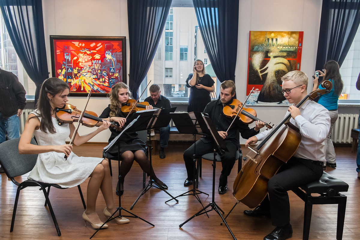 Центр культуры ЦК19. Новосибирск. Фотография - www.openmainphoto.ru