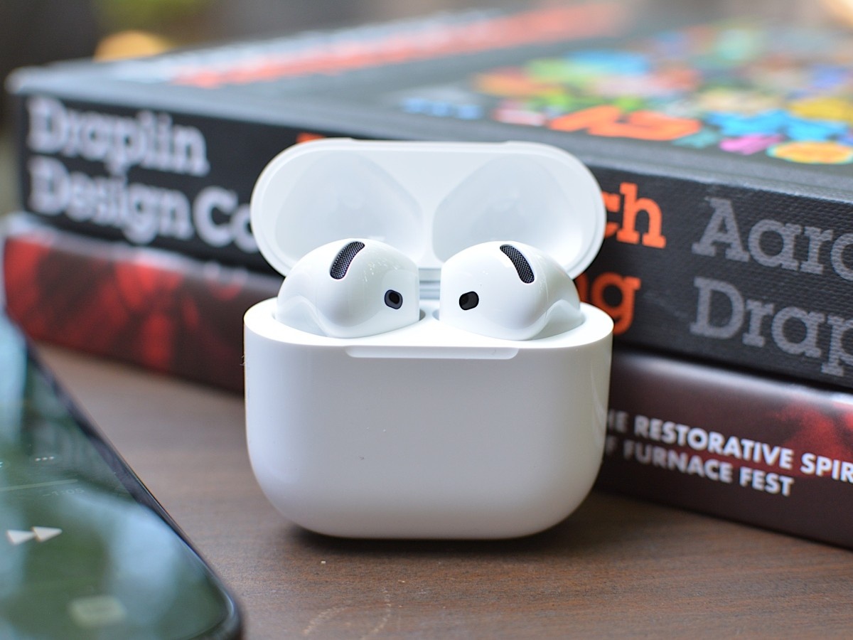    Плюсы и минусы AirPods 4: что говорят журналисты