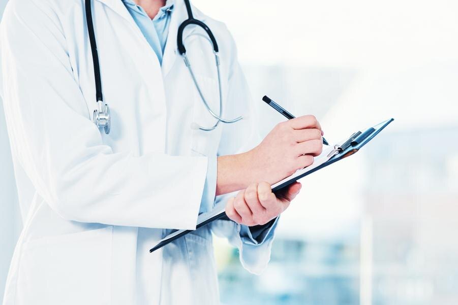 Yuri A / Shuuterstock / FOTODOM📷Пищевые добавки, мази и косметические средства на основе облепихи могут подходить не всем