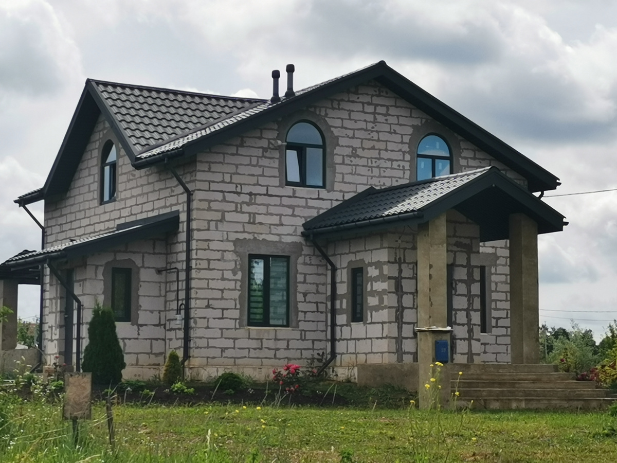 Какими уникальными свойствами обладает дом, построенный из газобетонных блоков?